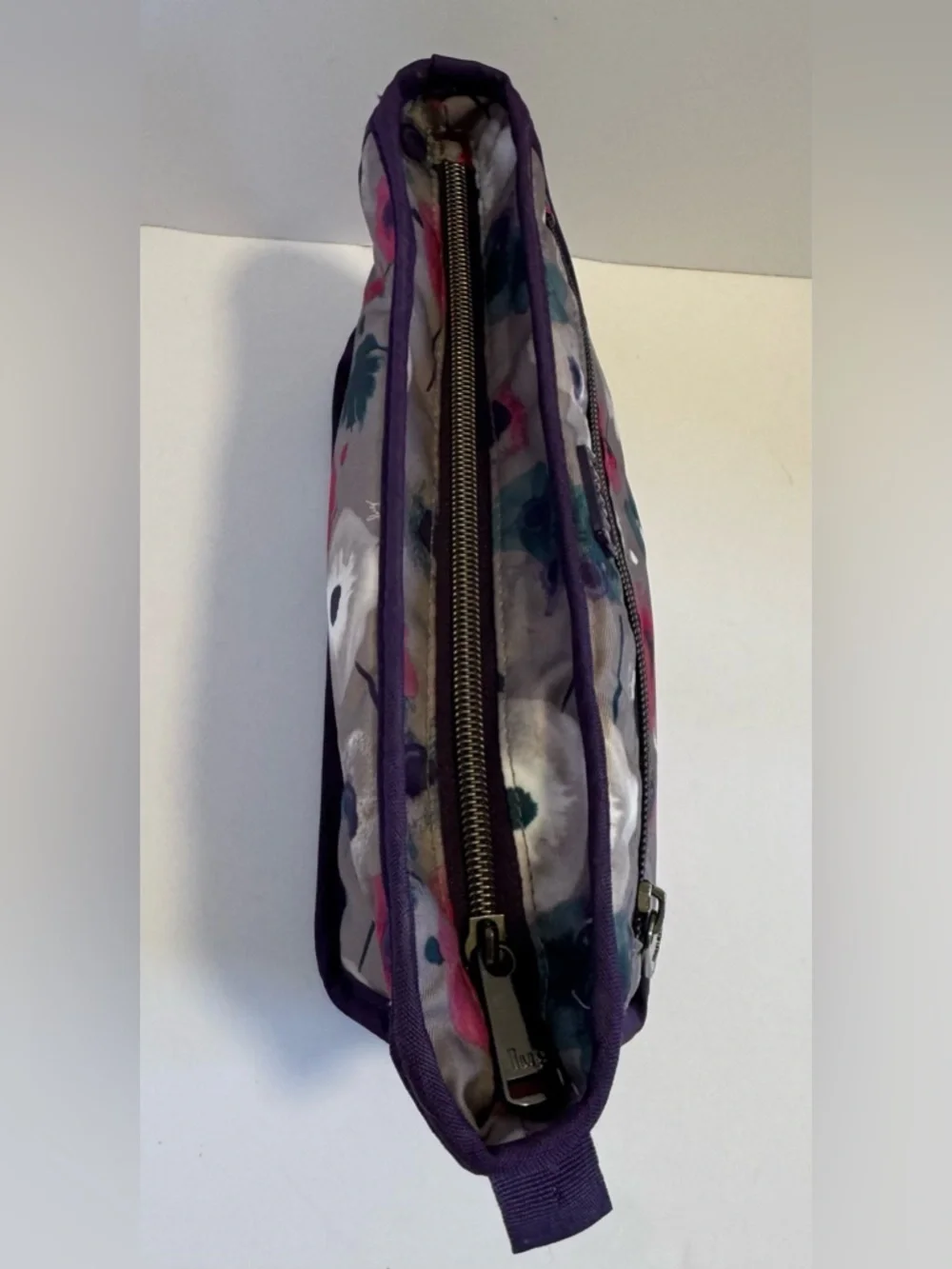lug canoe freestanding